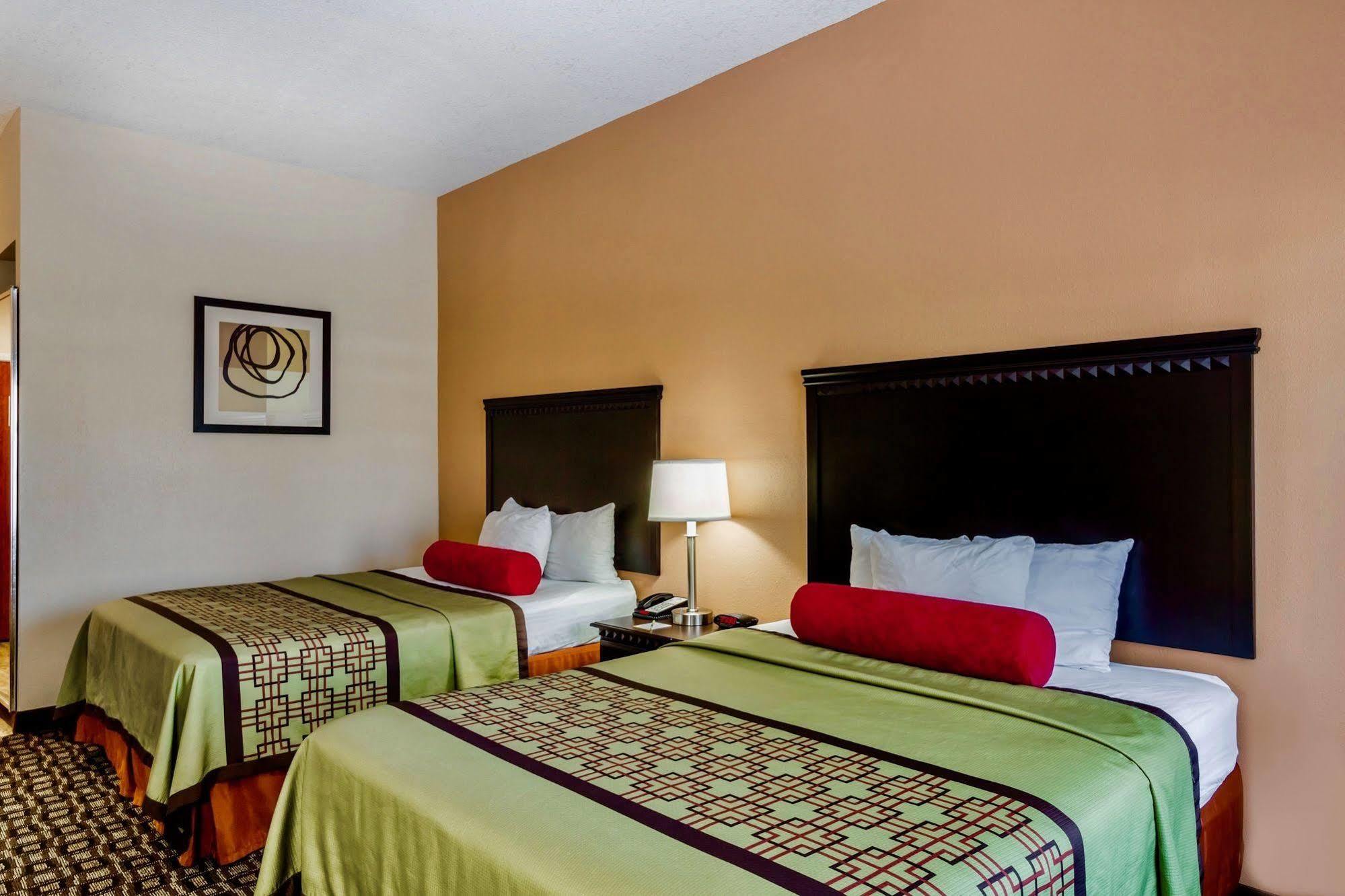 Days Inn & Suites By Wyndham Savannah North I-95 Port Wentworth Exteriör bild